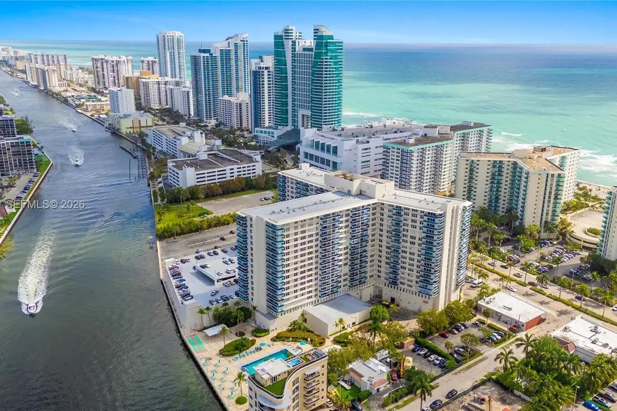 3800 S Ocean Dr #419, Hollywood: photo 1 of 31