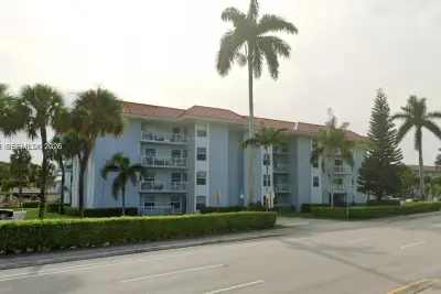 405 S Pine Island Rd #202D, Plantation: photo 1 of 13