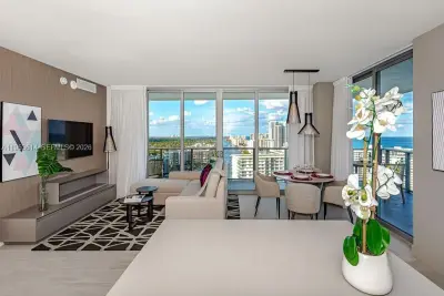 4010 S Ocean Dr #R2701, Hollywood: photo 1 of 23