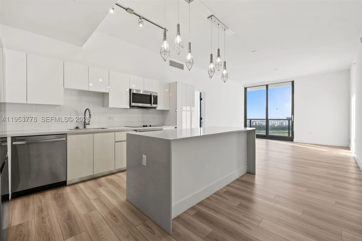 101 Diplomat Pkwy #2503, Hallandale Beach: photo 1 of 100