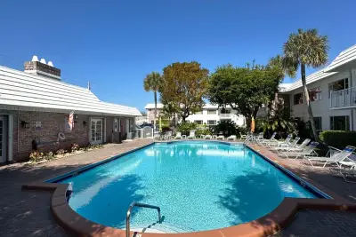 350 S Cypress Rd #522, Pompano Beach: photo 1 of 23