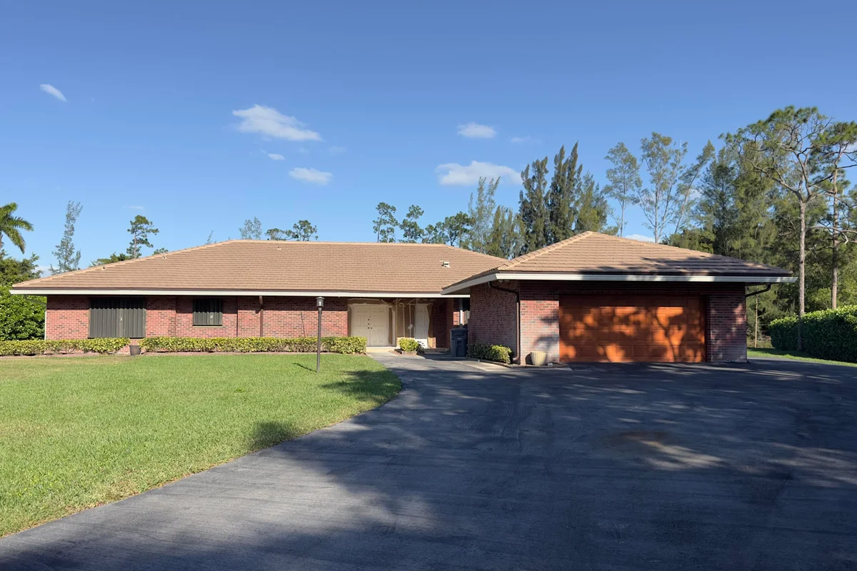 11330 Timberlodge Ter, Boca Raton: photo 1 of 32