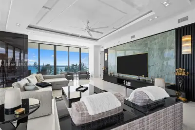 18975 Collins Ave #400, Sunny Isles Beach: photo 1 of 20