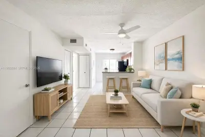 2575 SW 27th Ave #509, Miami: photo 1 of 11