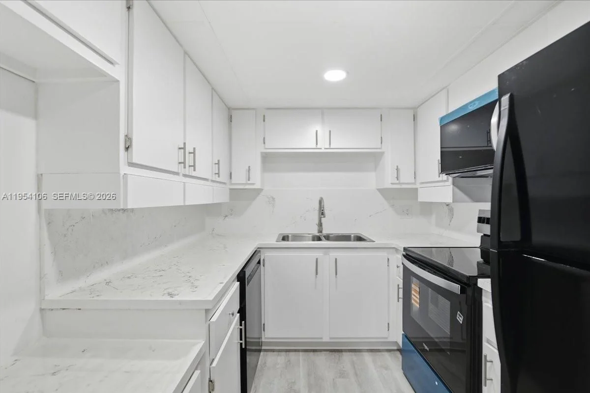 6101 N Falls Cir Dr #309, Lauderhill: photo 1 of 26