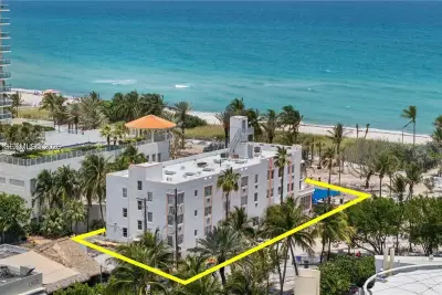 7300 Ocean Ter, Miami Beach: photo 1 of 19