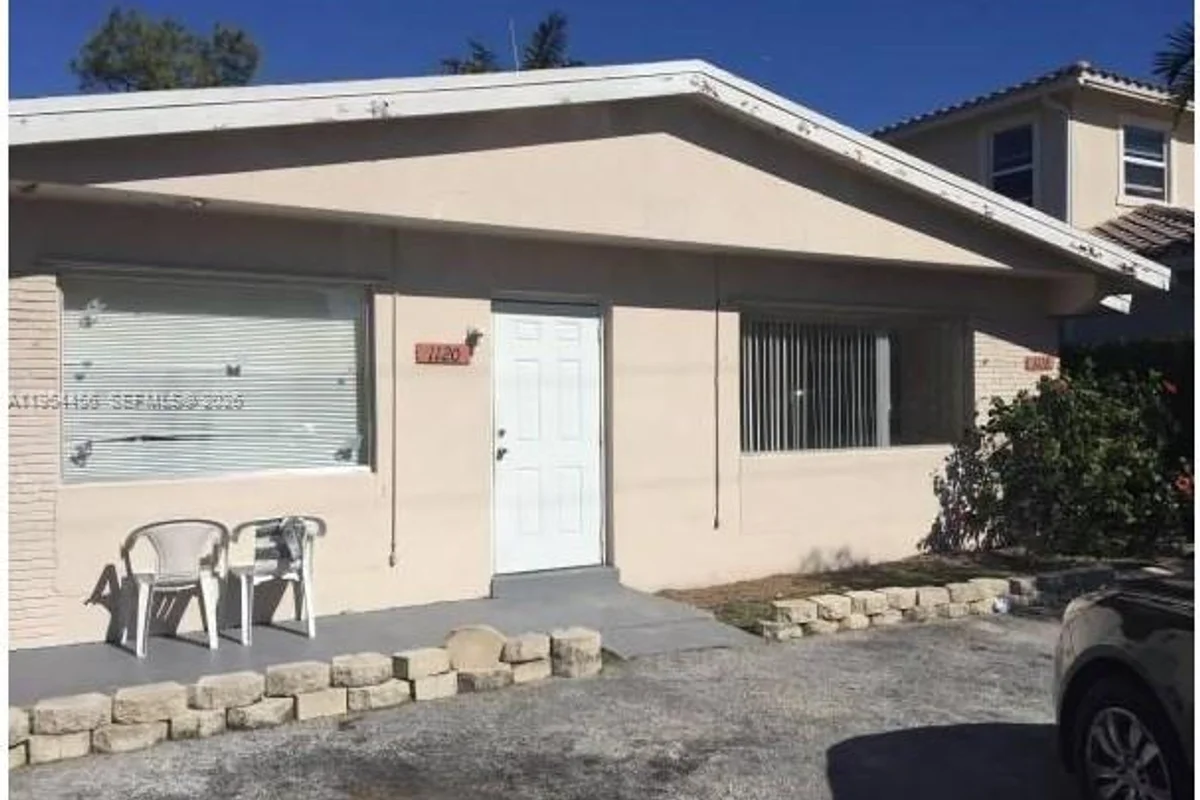 1118-1120 NW 2nd Ave, Fort Lauderdale: photo 1 of 12