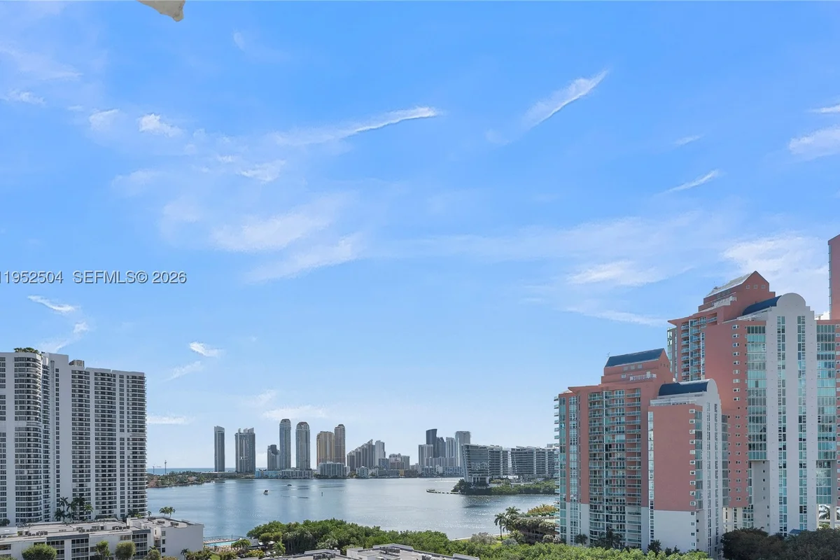 3300 NE 192nd St #1414, Aventura: photo 1 of 55