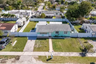 30345 SW 158th Ct, Homestead: photo 1 of 25