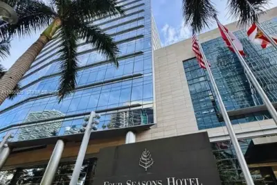1435 Brickell Ave #3508, Miami: photo 1 of 20