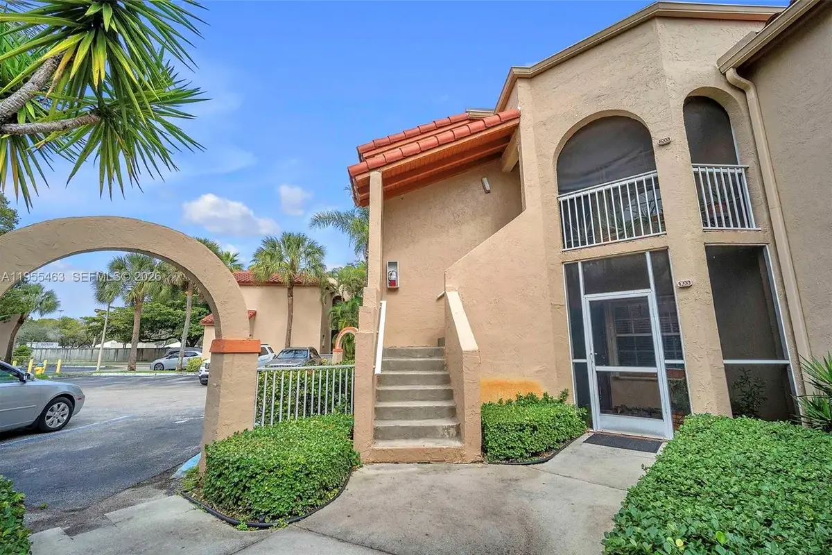 8606 SW 3rd St #103, Pembroke Pines: photo 1 of 24