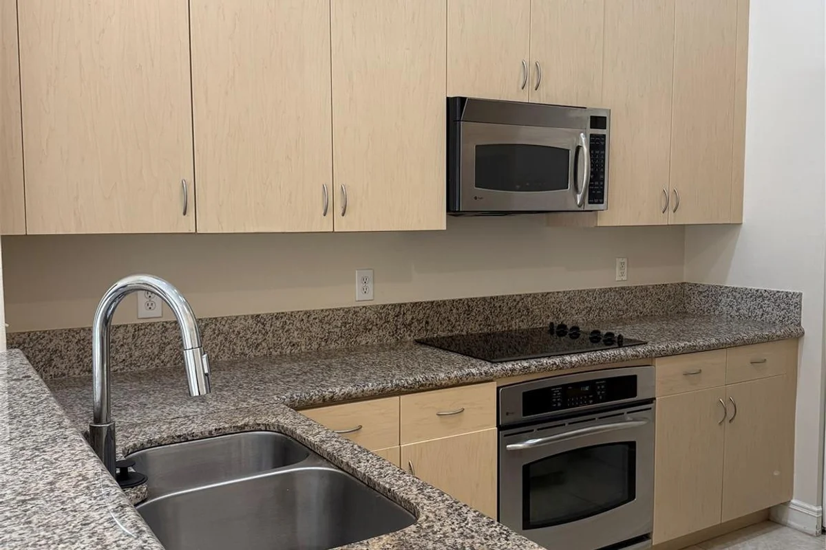 16102 Emerald Estates Dr #103, Weston: photo 1 of 22