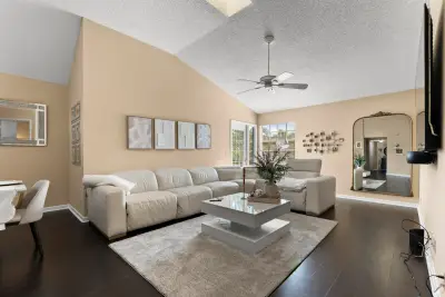 5359 Buckhead Cir #2031, Boca Raton: photo 1 of 25