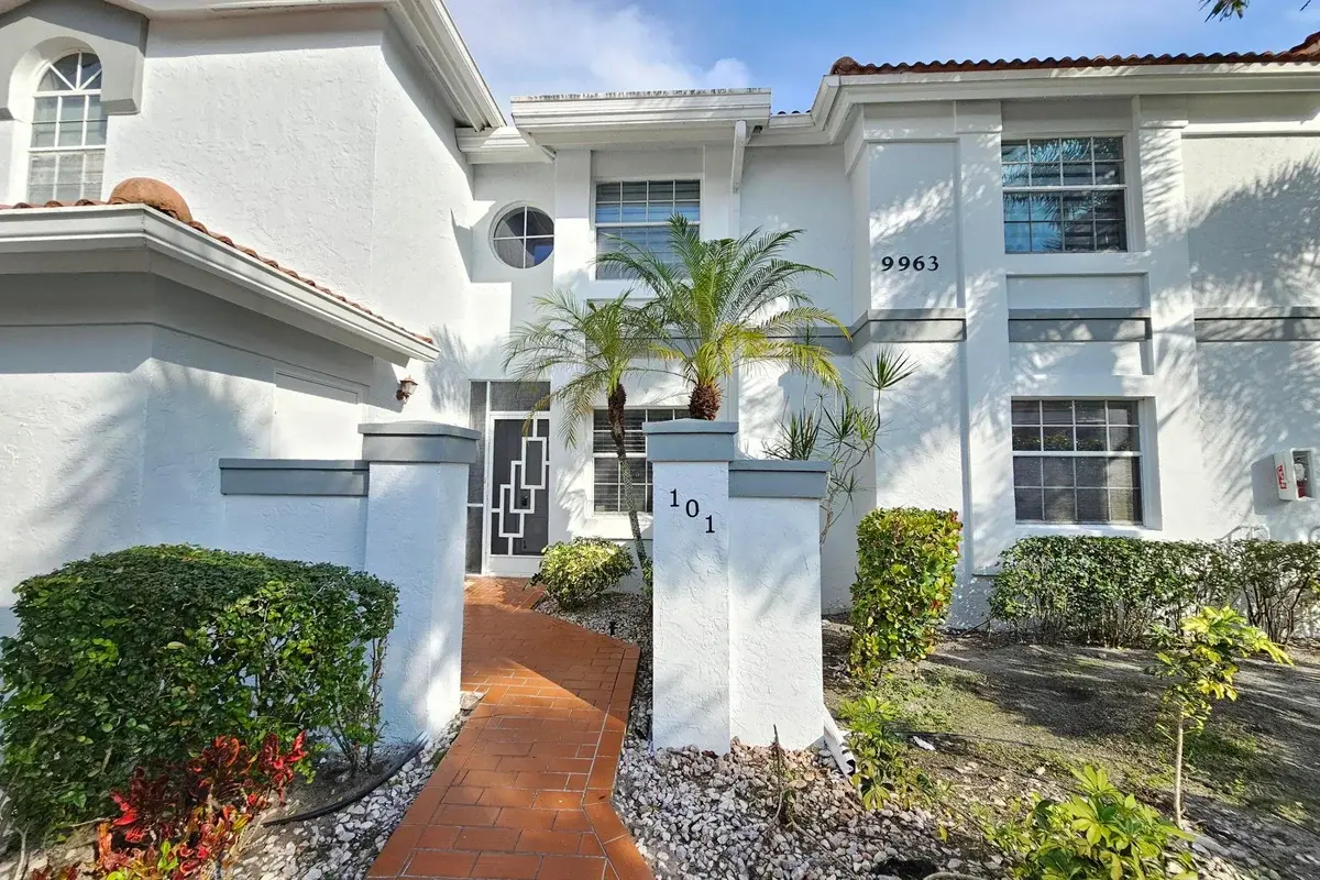 9963 Seacrest Cir #101, Boynton Beach: photo 1 of 27