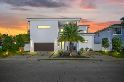 1201 Mandarin Isle, Fort Lauderdale: photo 1 of 68