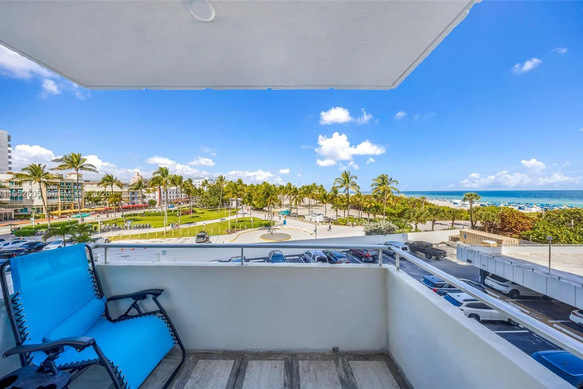 465 Ocean Dr #419, Miami Beach: photo 1 of 26