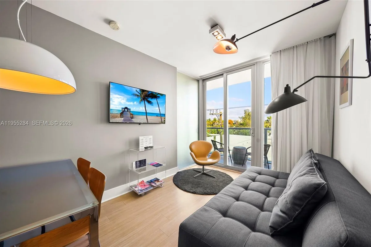 1215 West Ave #408, Miami Beach: photo 1 of 19