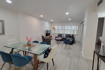 1965 S Ocean Dr #ME, Hallandale Beach: photo 1 of 23