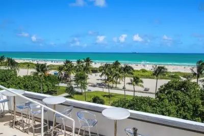 1036 Ocean Dr #B201, Miami Beach: photo 1 of 32
