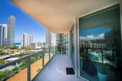 200 Sunny Isles Blvd #2-1101, Sunny Isles Beach: photo 1 of 23