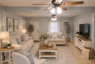 2828 SW 3rd St, Miami: photo 1 of 8