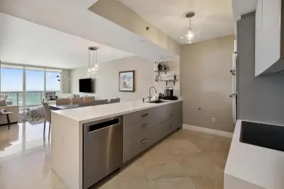 1830 S Ocean Dr #4211, Hallandale Beach: photo 1 of 26