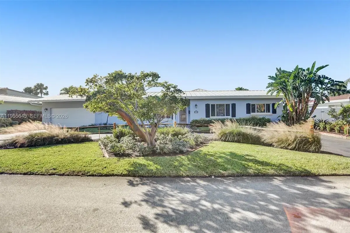 2797 NE 21st Ter, Lighthouse Point: photo 1 of 64