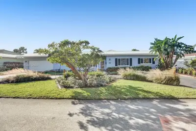 2797 NE 21st Ter, Lighthouse Point: photo 1 of 64