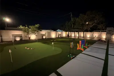 2340 SW 42nd Way, Fort Lauderdale: photo 1 of 33