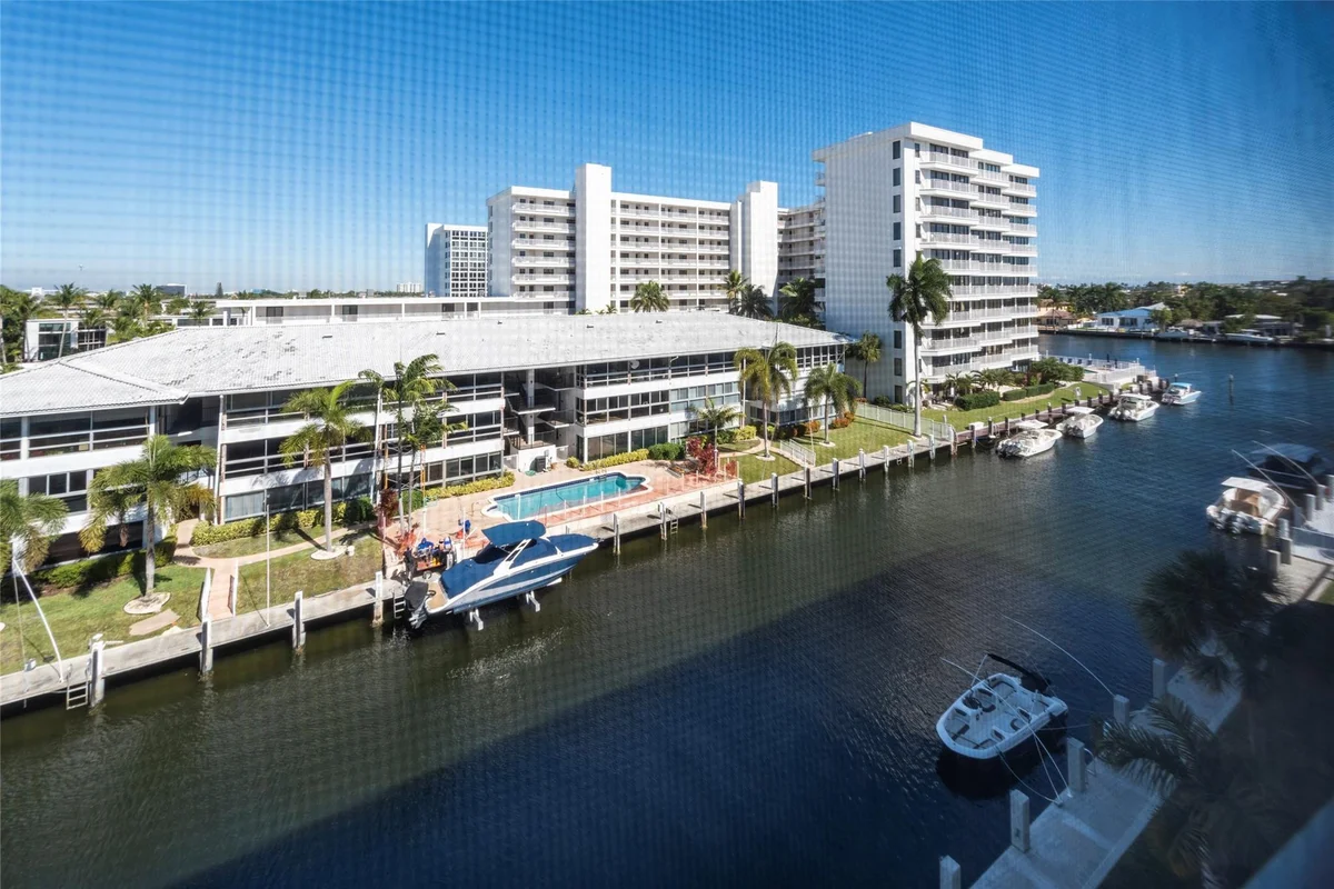 3101 NE 47th Ct #504, Fort Lauderdale: photo 1 of 32