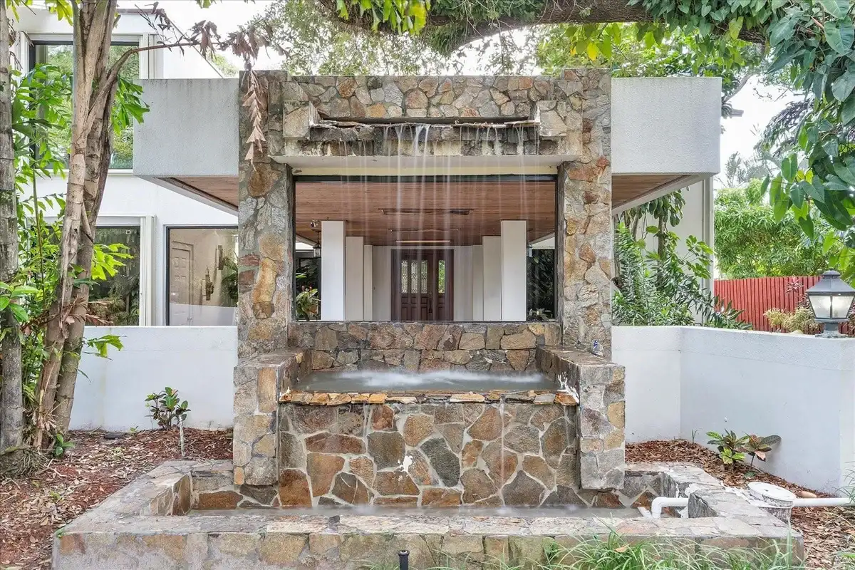 1240 SW 14th Ave, Fort Lauderdale: photo 1 of 68