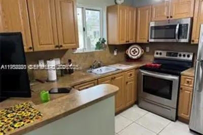 1250 SE 28th Ct #206, Homestead: photo 1 of 28