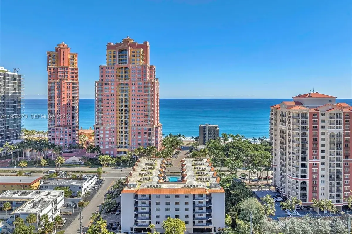 2029 N Ocean Blvd #106, Fort Lauderdale: photo 1 of 35