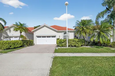 6179 Bear Creek Ct, Lake Worth: photo 1 of 64