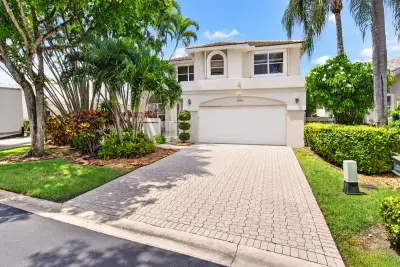 7848 Travlers Tree Dr, Boca Raton: photo 1 of 61
