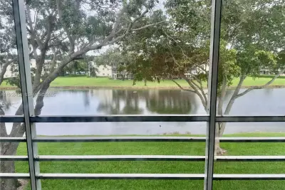 293 Dorset #G, Boca Raton: photo 1 of 17