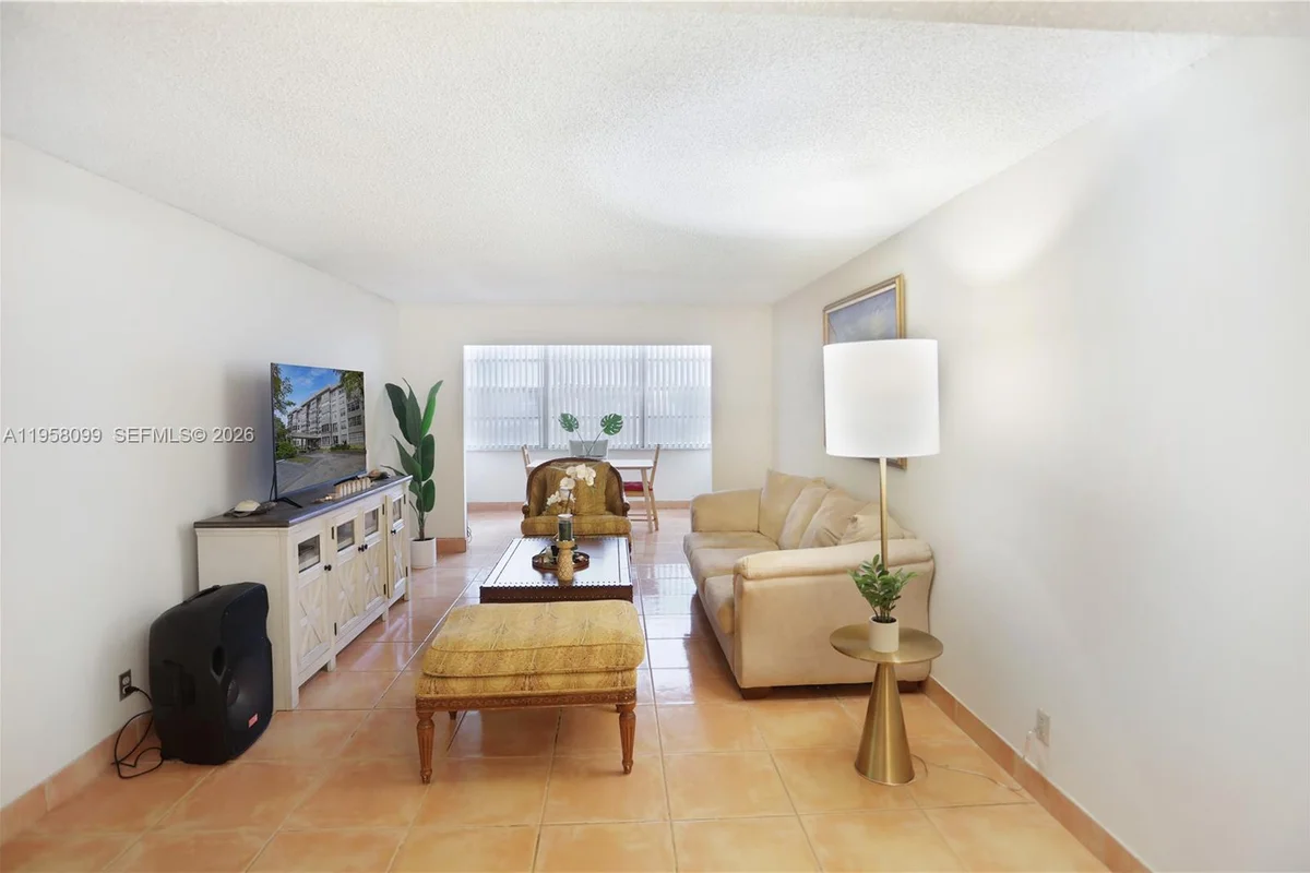 6600 Cypress Rd #105, Plantation: photo 1 of 48