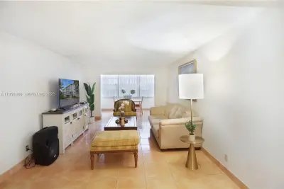 6600 Cypress Rd #105, Plantation: photo 1 of 48