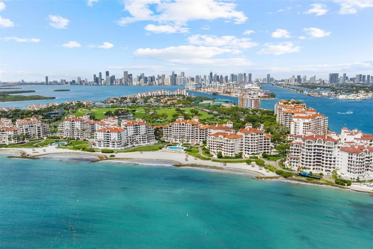 7600 N Fisher Island Dr #7662, Miami Beach: photo 1 of 77