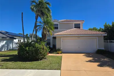7082 Middlebury Dr, Boynton Beach: photo 1 of 58