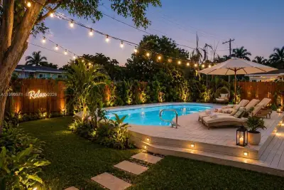 1507 Harding St, Hollywood: photo 1 of 45