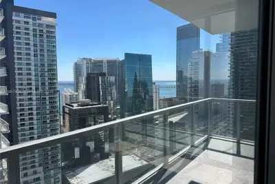 1111 SW 1st Ave #3519-N, Miami: photo 1 of 9