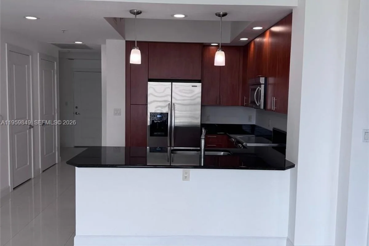 315 NE 3rd Ave #1905, Fort Lauderdale: photo 1 of 21