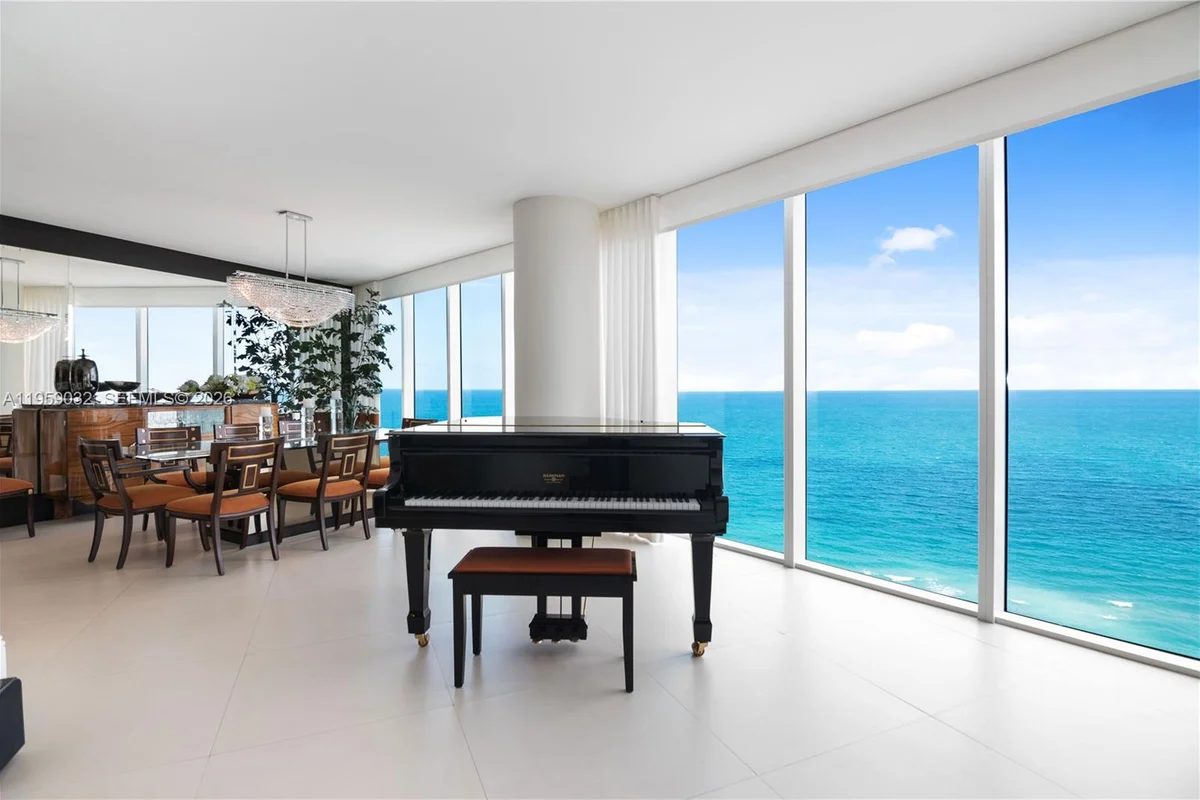 2711 S Ocean Dr #2205, Hollywood: photo 1 of 25