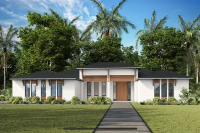 15755 SW 90th Ave, Palmetto Bay: photo 1 of 2