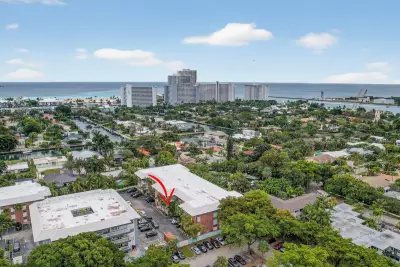2424 SE 17th St #208b, Fort Lauderdale: photo 1 of 16