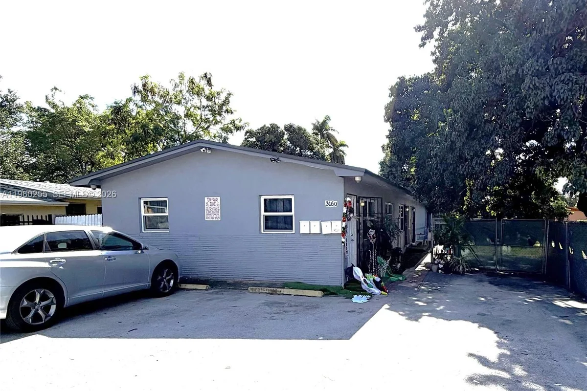 3160 NW 135th St, Opa-locka: photo 1 of 10