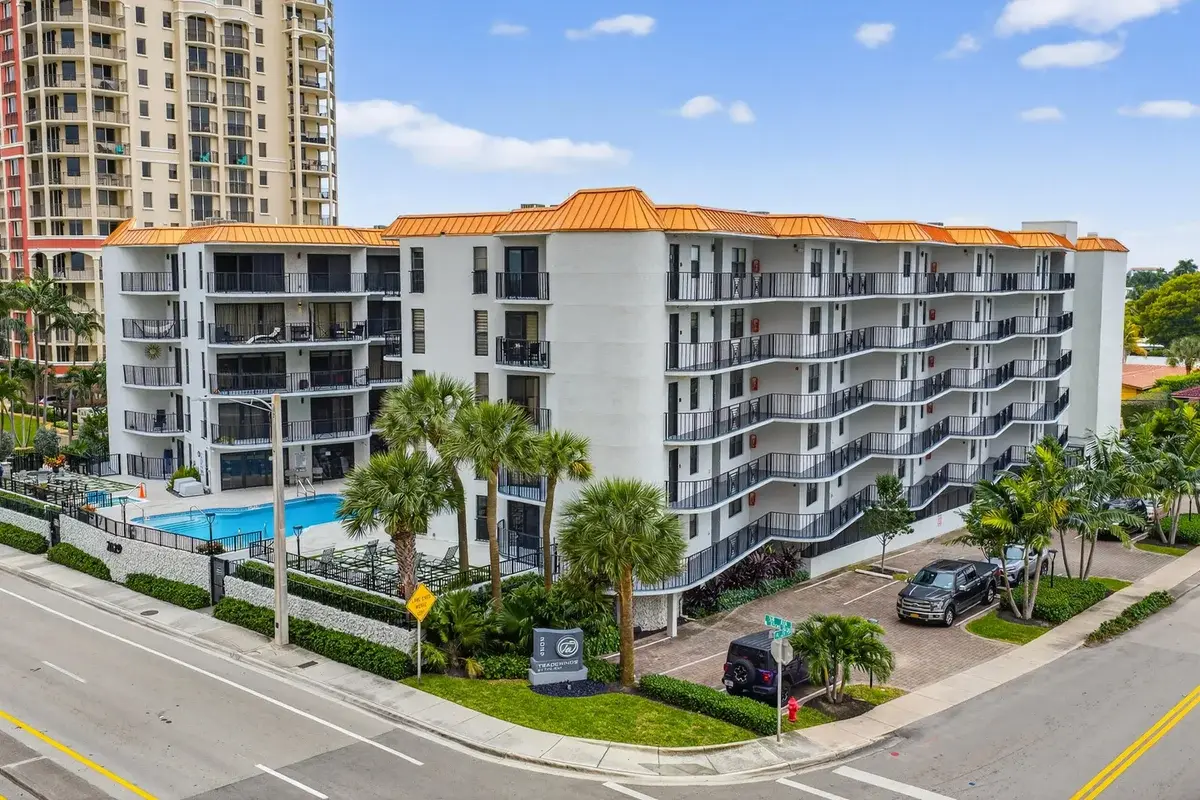 2029 N Ocean Blvd #509, Fort Lauderdale: photo 1 of 56