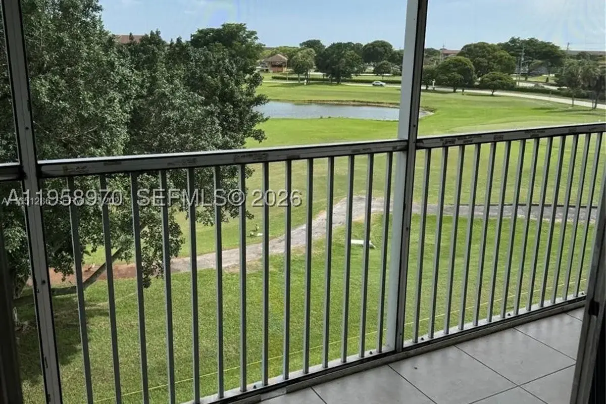 13550 SW 6th Ct #409A, Pembroke Pines: photo 1 of 18