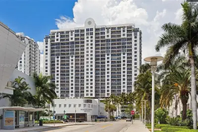1900 Sunset Harbour Dr #1009, Miami Beach: photo 1 of 23